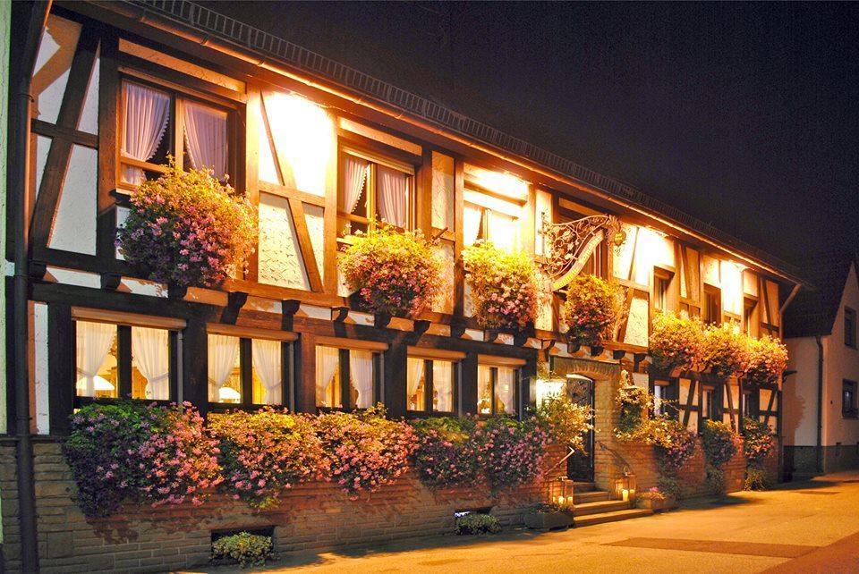 Hotel Dernbachtal 외부 사진