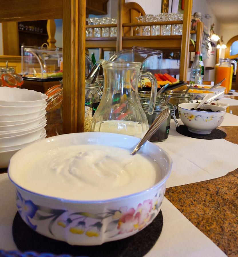 Hotel Dernbachtal 외부 사진